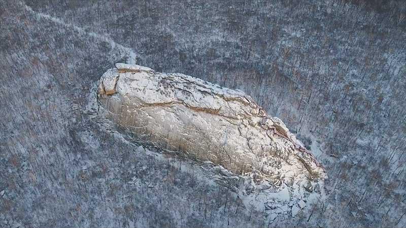 窟窿山