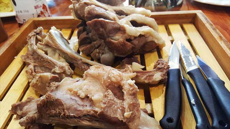 手扒羊肉